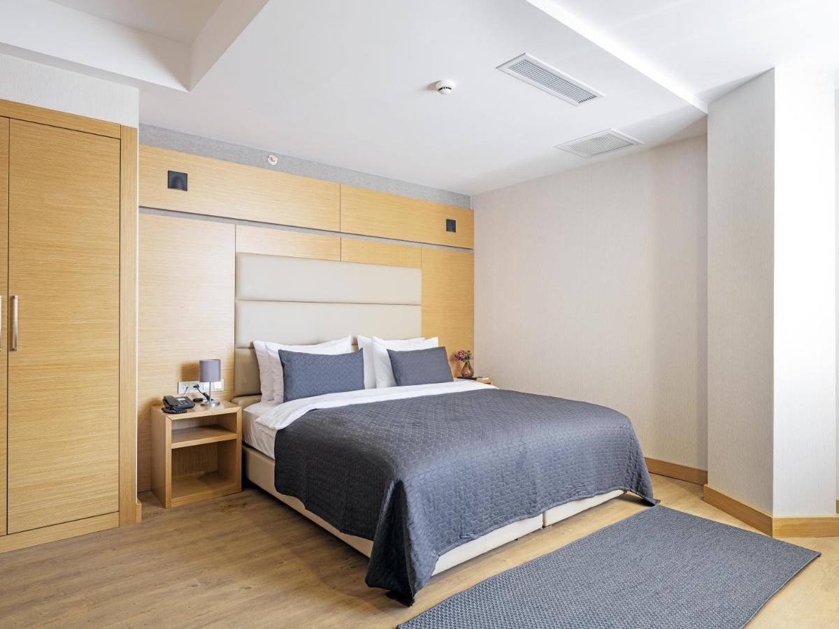 Merlin Hotel อิสตันบูล ภายนอก รูปภาพ