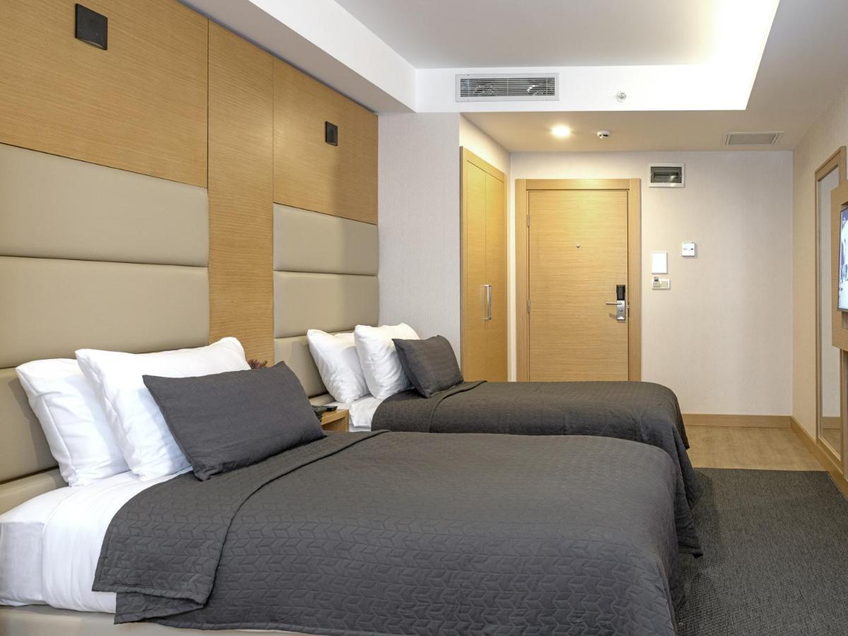 Merlin Hotel อิสตันบูล ภายนอก รูปภาพ